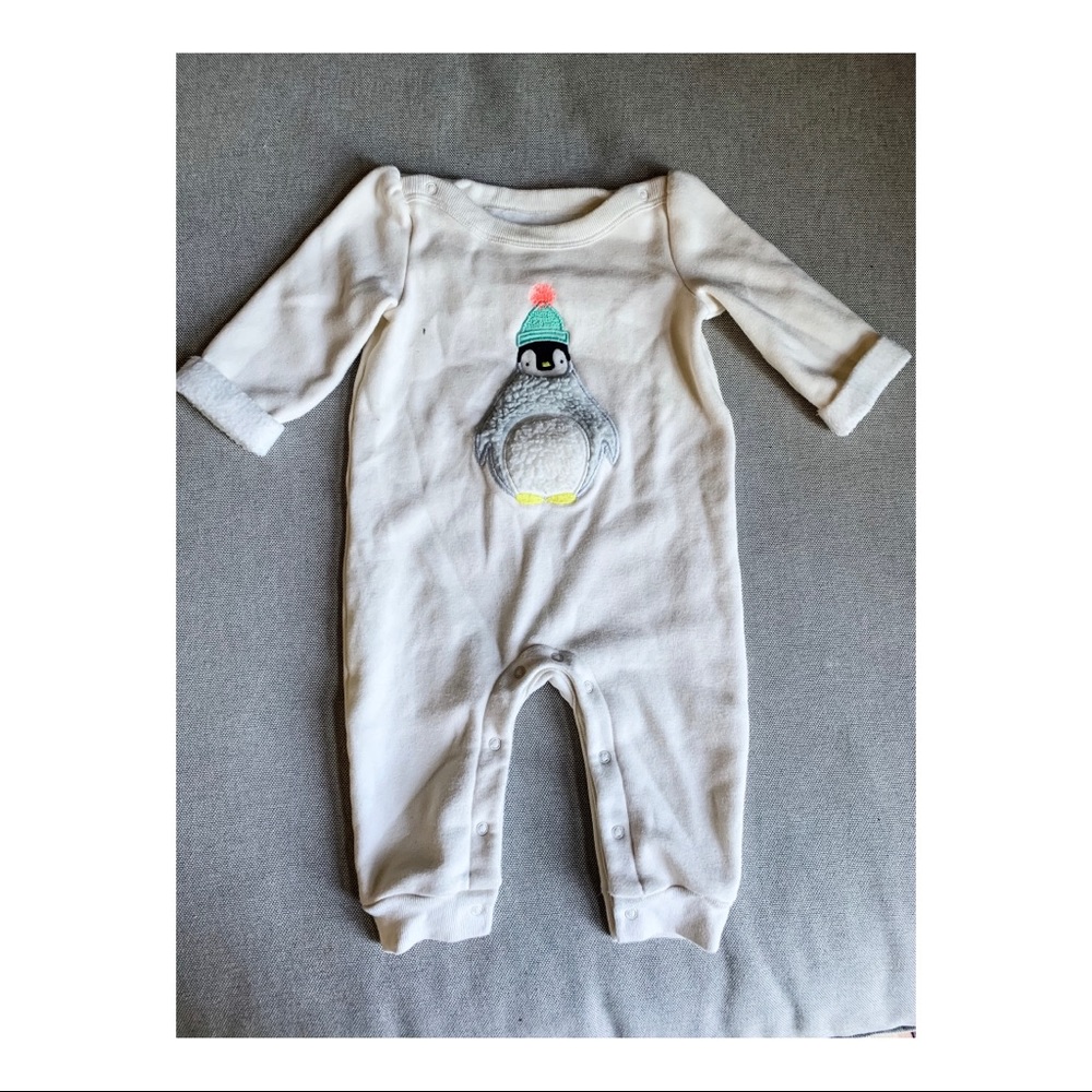 3 for $25 | Baby GAP long sleeve penguin romper